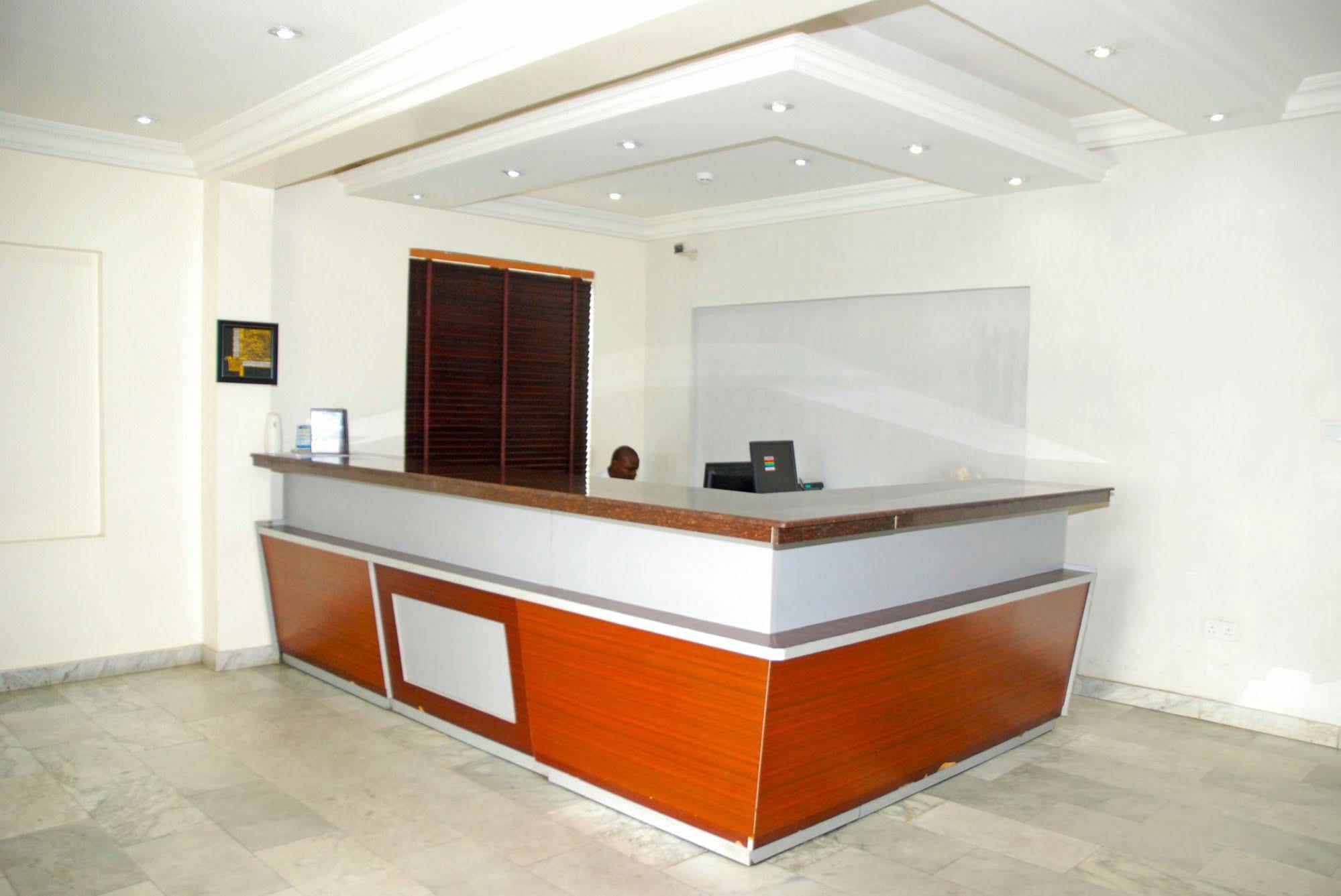 Knightsbridge Hotel Ikeja Exterior foto
